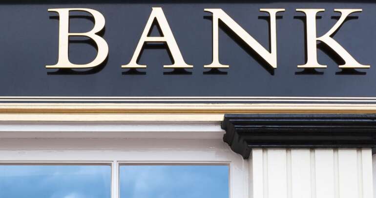 Η θέση των τραπεζών για το 2023, οι servicers και οι πλειστηριασμοί